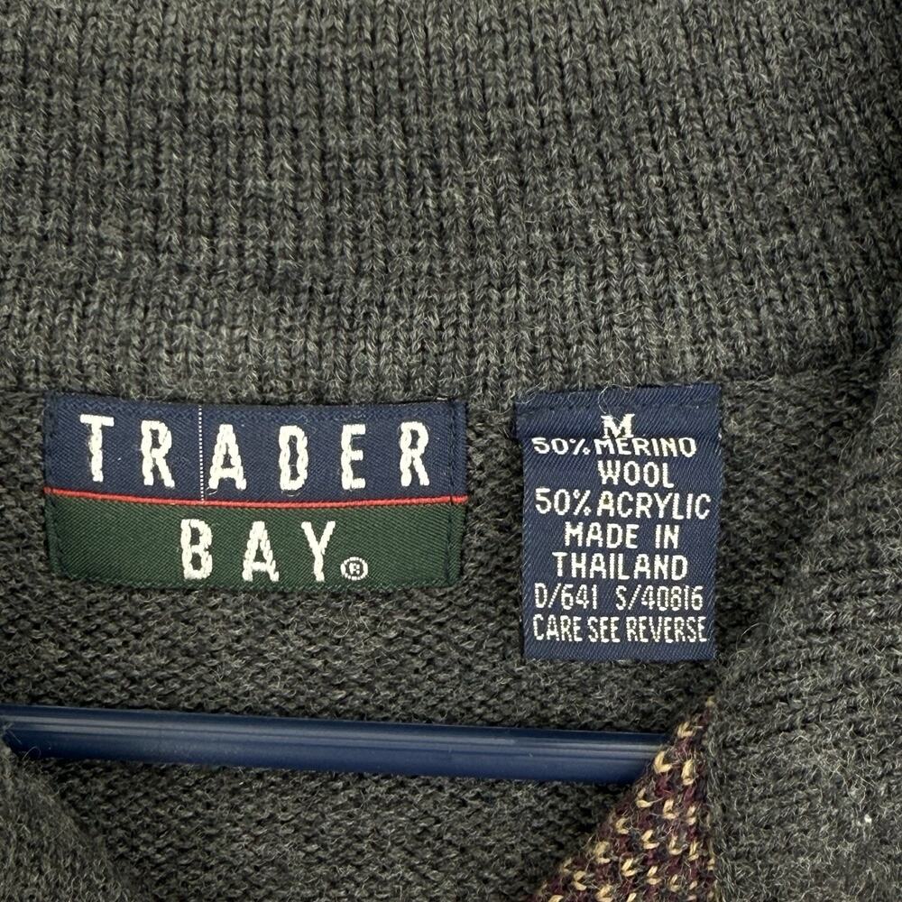 VTG Trader Bay Mens M Sweater Golf Plaid Red Gray Knit Merino Wool Blend Preppy - Picture 4 of 9